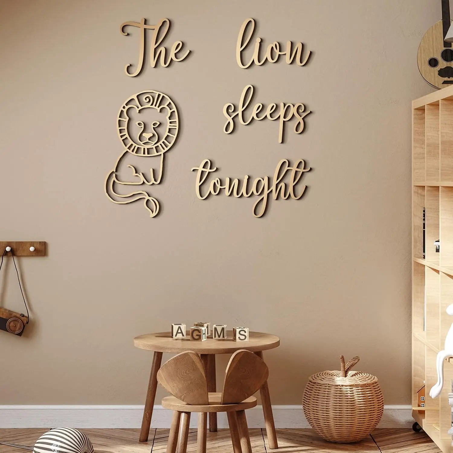 Der Löwe schläft heute Nacht,  – Baby Nursery Animal Theme Bewertung und Preis